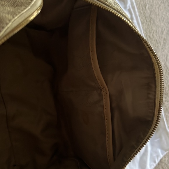 Purse - Picture 4 of 4